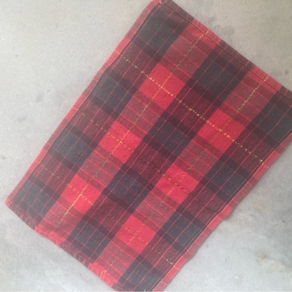 Tartan plaid with gold metallic lumberjack fabric placemat or small runner - Picture 5 of 5